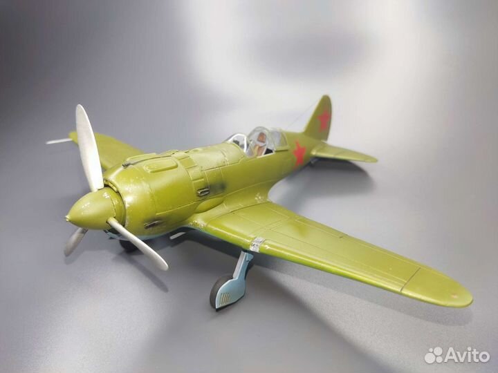 Модель самолета И-185