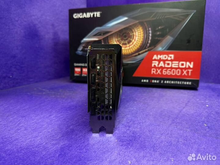 Видеокарта RX 6600 XT Gigabyte Gaming OC