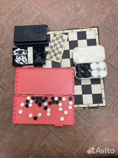 Шашки СССР нарды домино шахматы