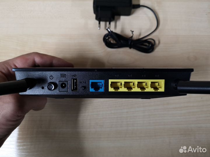 Wi-Fi роутер asus RT-AC51U