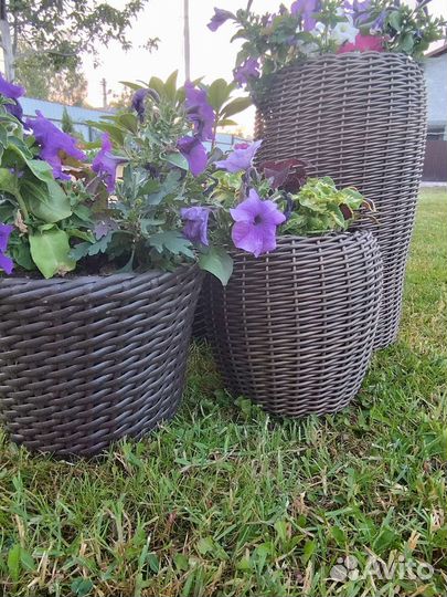 Кашпо для цветов уличное