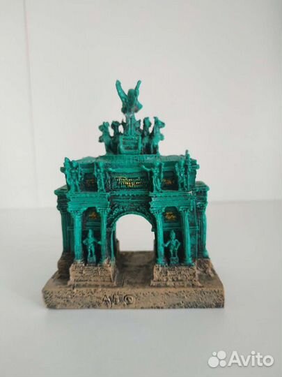 Сувенир из Санкт-Петербурга/Нарвские ворота