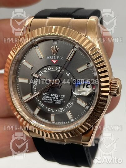 Часы Rolex Sky-Dweller 42mm