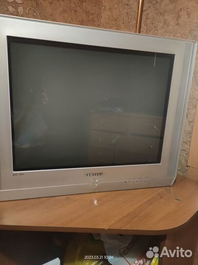 Продам телевизор Samsung