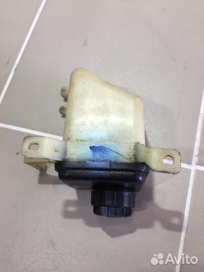 Бачок гидроусилителя Chery M11