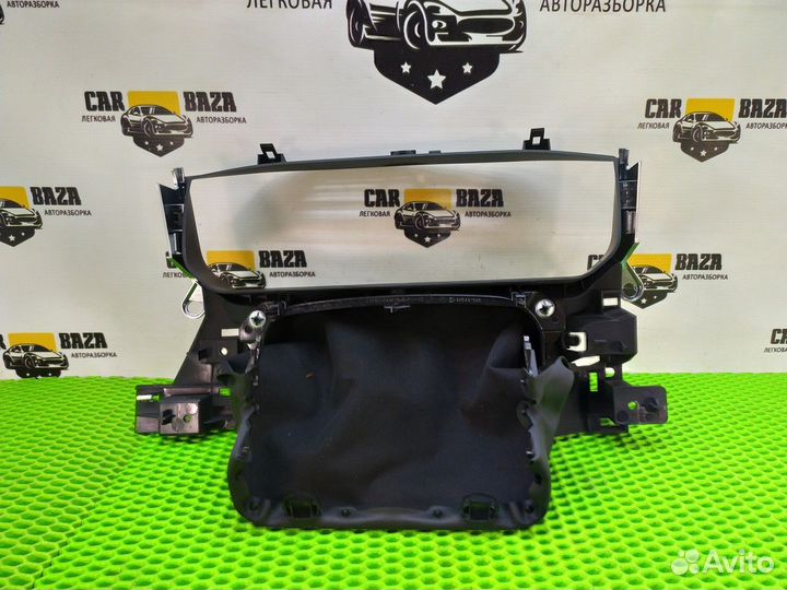 Накладка панели приборов Land Rover Range Rover