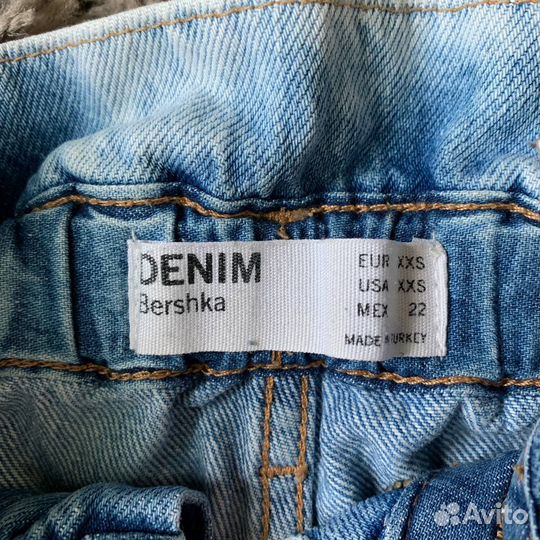 Джинсы мом bershka xxs