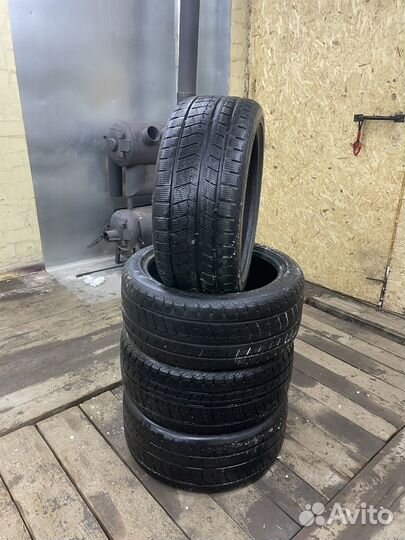 Triangle Snowlink TWT02 245/40 R18 100V