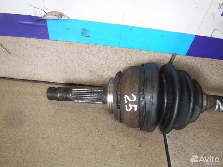 Полуось передняя правая Nissan Almera
