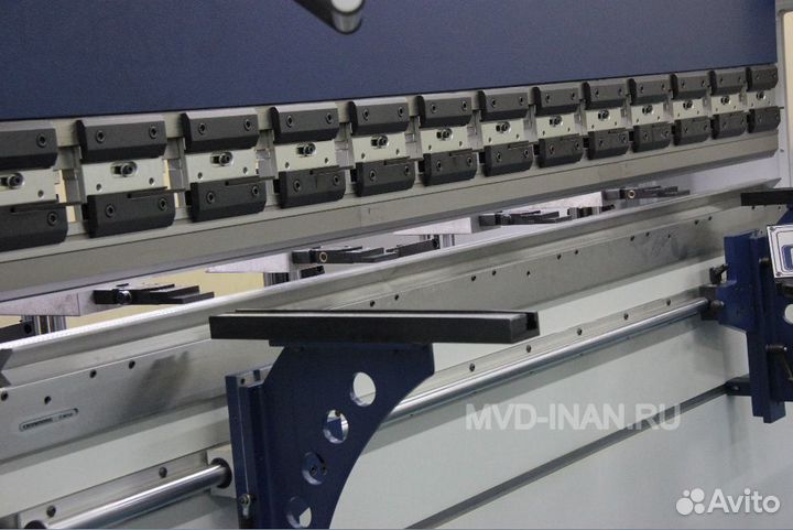 Гибочный пресс с чпу MVD B220x3100 на складе