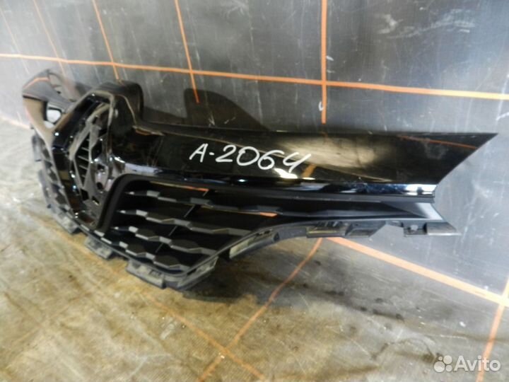 Решетка радиатора - Renault Kaptur