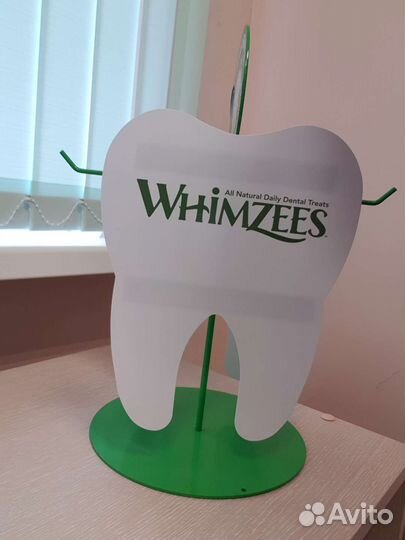 Стойка с крючками для подвеса настольная