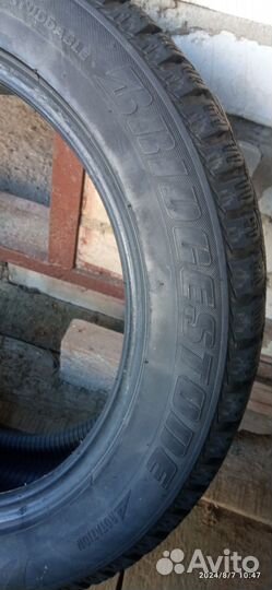 Bridgestone Ice Cruiser 7000 205/55 R16 91T