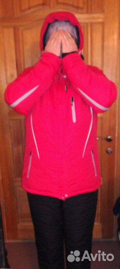 Куртка горнолыжная