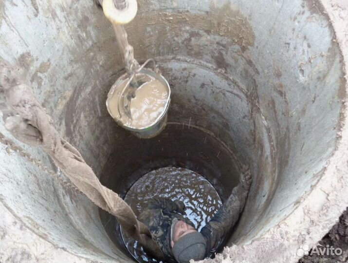 Копка колодца, септик из бетонных колец