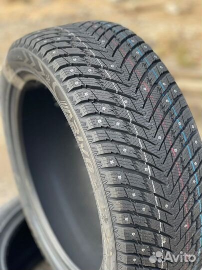 Arivo Ice Claw ARW7 235/55 R20 102T