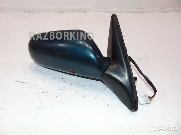 Зеркало правое Ниссан