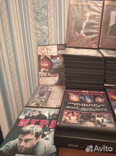 DVD диски и проигрыватель DVD