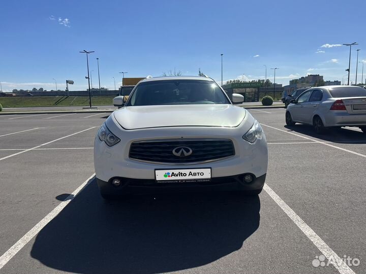 Infiniti FX37 3.7 AT, 2011, 265 000 км