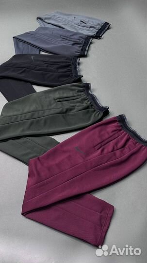 Спортивные штаны