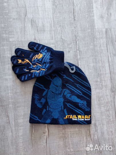 Шапка и перчатки + лонгслив Star Wars