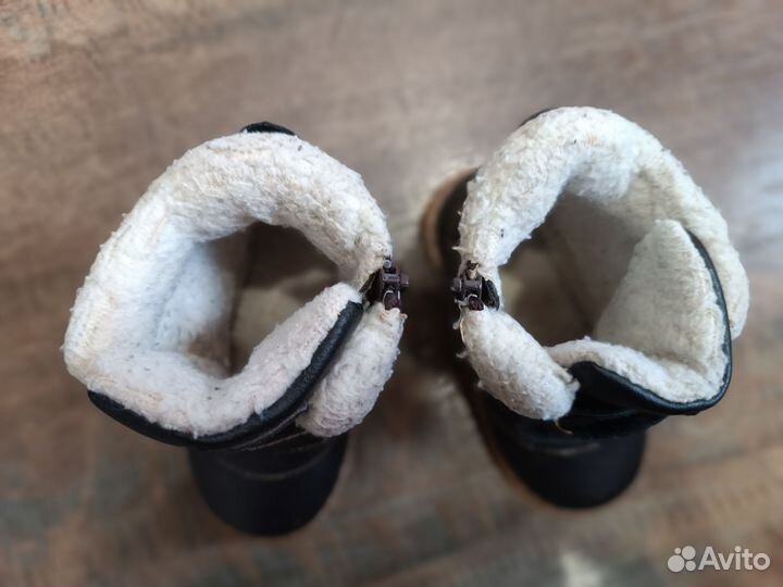 Ботинки демисезонные детские 23 размер