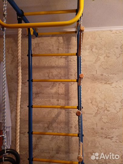 Детская шведская стенка