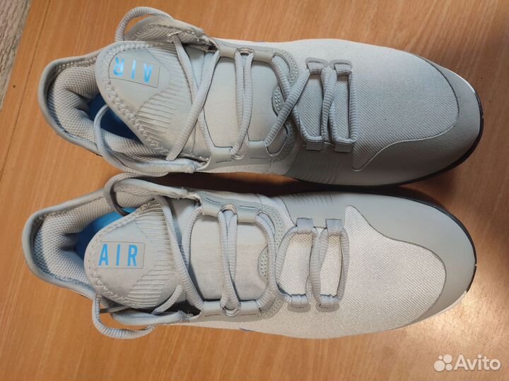 Кроссовки теннисные Nike Air