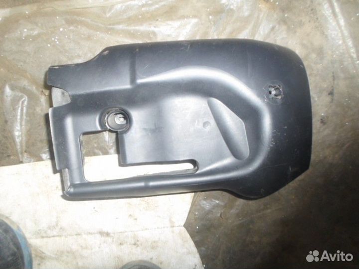 Кожух подрулевой (нижняя часть) Ford Focus 2 2005