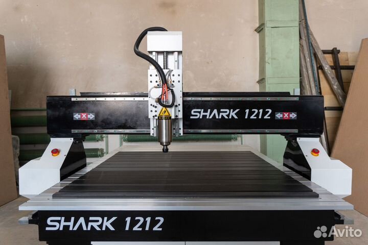 Фрезерный станок с чпу Shark 1230х1230х300 мм