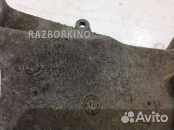 Кронштейн двигателя бмв