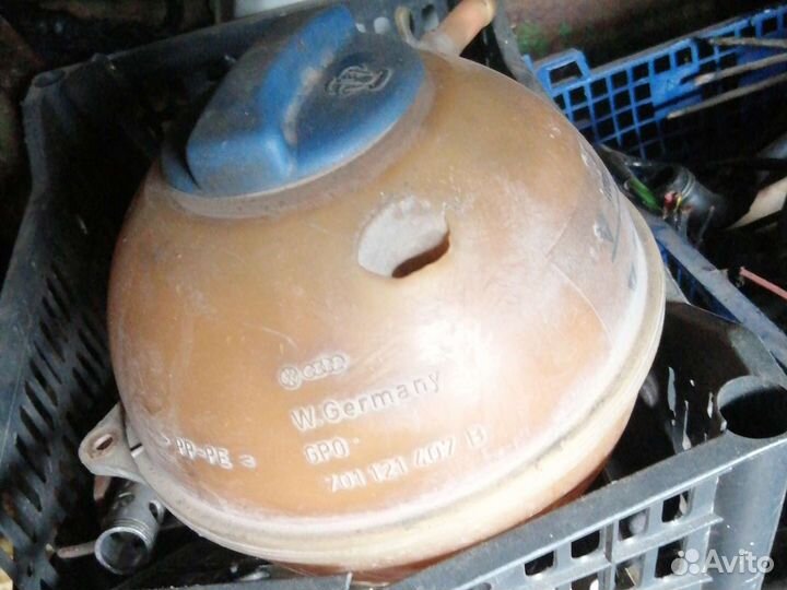 Расширительный бачок VW T4