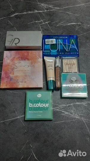 Набор косметики пакетом