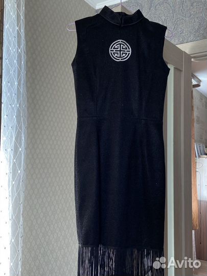 Платье с орнаментом