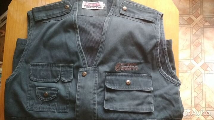 Жилетка мужская