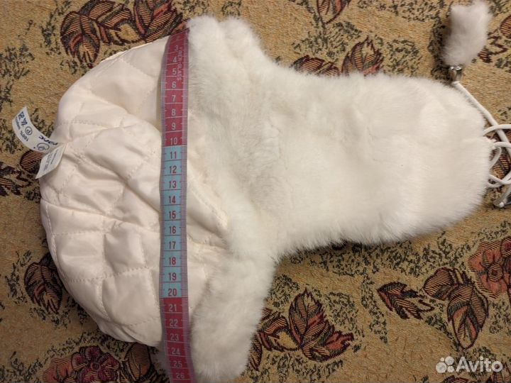 Продам женскую шапку б/у