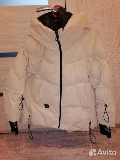 Зимняя куртка женская