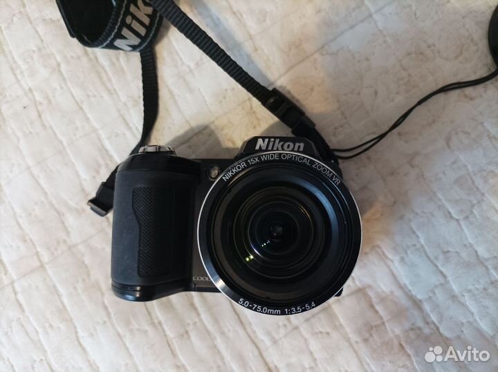 Зеркальный фотоаппарат Nikon Coolpix L110