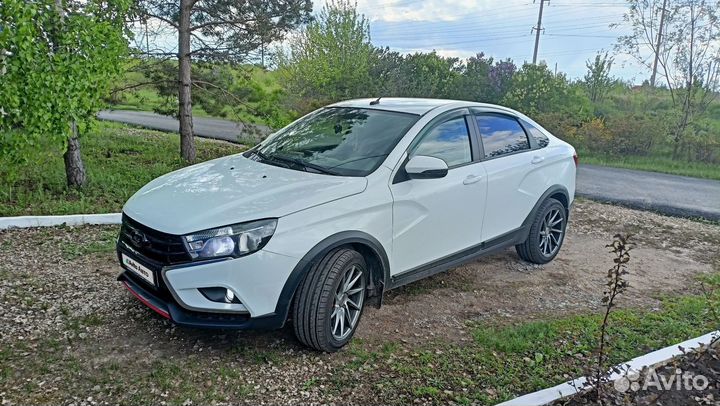 LADA Vesta Cross 1.8 МТ, 2018, 111 000 км