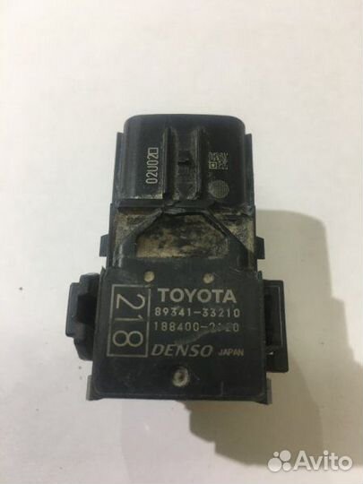 Датчик парковки (парктроник) Toyota Land Cruiser
