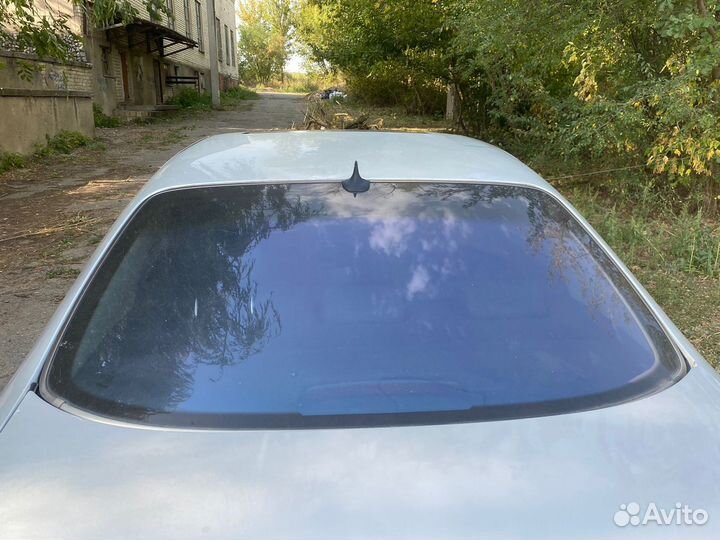 Заднее ветровое стекло Mercedes S-class W220