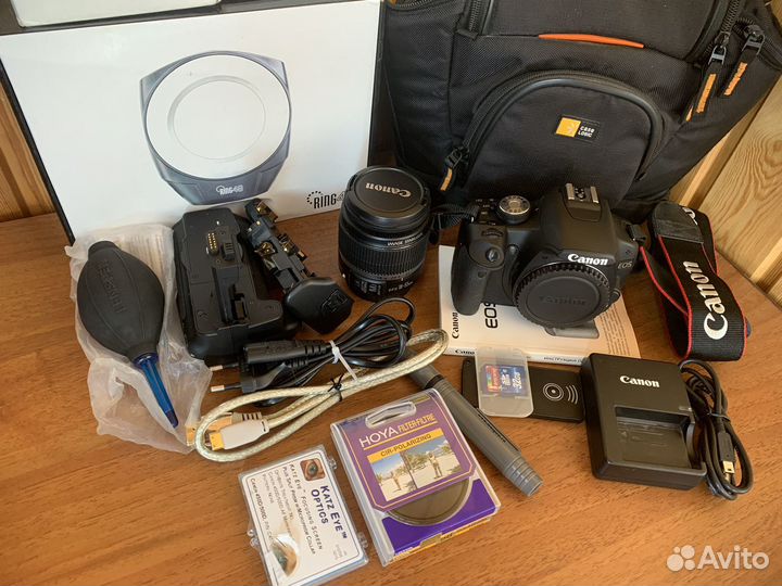 Зеркальный фотоаппарат Canon 500D