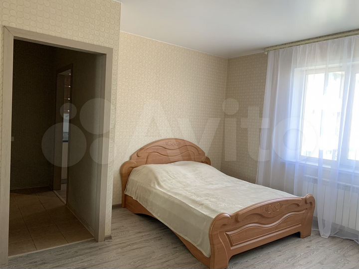 1-к. квартира, 38 м², 10/15 эт.