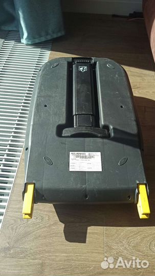 База isofix peg perego