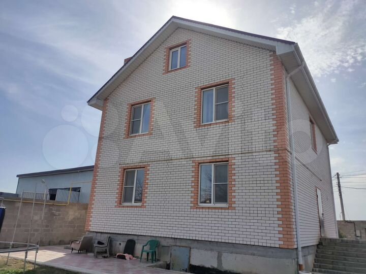 Дом 160 м² на участке 10 сот.