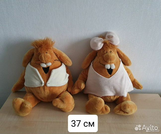 Мягкие игрушки и детские рюкзаки