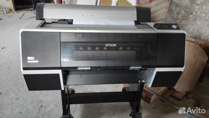 Плоттер Epson Stylus Pro 7700
