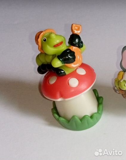 Киндер-сюрприз из 90х поштучно