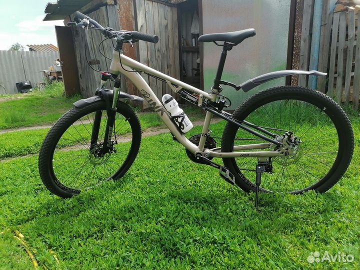 Продам велосипед, новый, ездили несколько раз