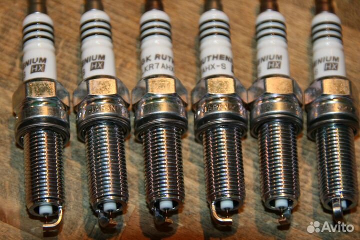 Свеча зажигания NGK ruthenium HX